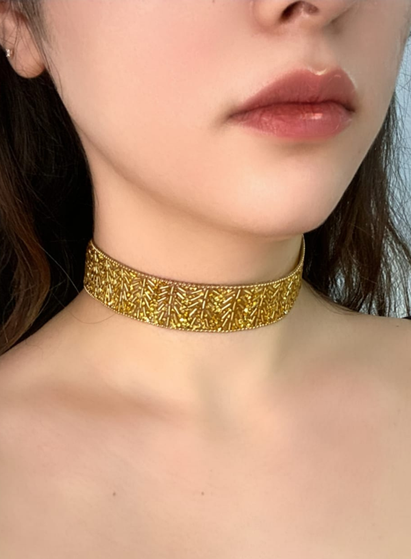 FULL KRİSTAL TAŞLI İŞLEME CHOKER TASMA KOLYE - Image 1