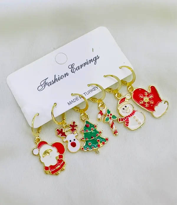 6 LI YILBAŞI NOEL TEMALI KÜPE SET - Image 1