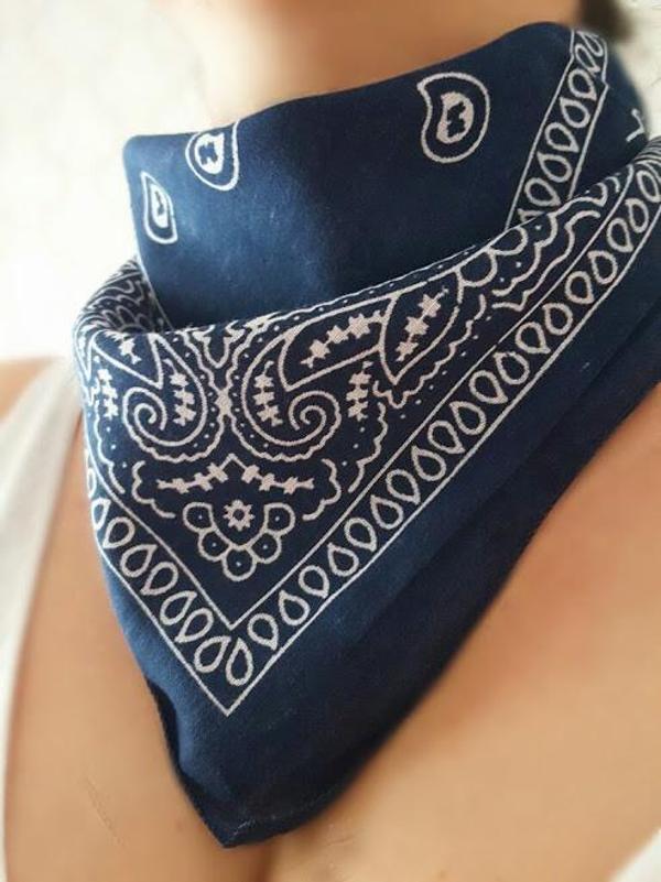 ŞAL DESENLİ BANDANA - Image 1