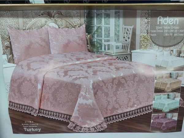 El Yapımı Sultan Aden Yatak Örtüsü - Image 1