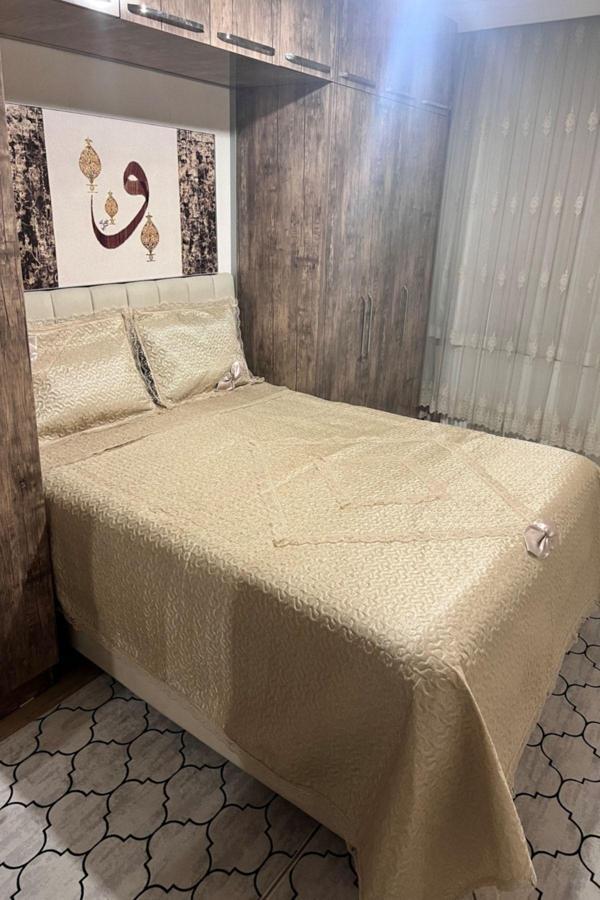 Çalışkan Çeyiz Evi Esma Yatak Örtüsü Çift Kişilik - Kapitone Çift Kişilik Yatak Örtüsü Ve Pike Takımı - Image 1