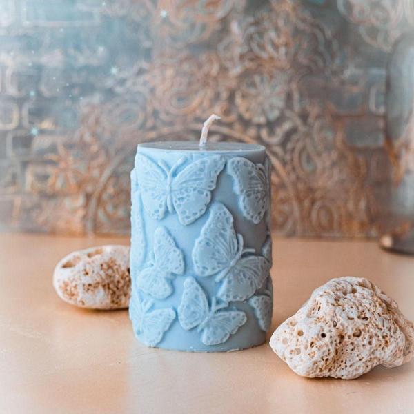 Ersustore Kelebek Motifli Mavi Renk Kokulu Baton Soya Wax Mum - Image 1