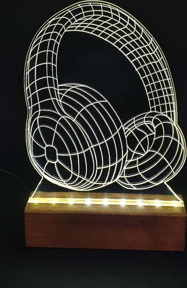 Veraart 3d Kulaklık Led Işıklı Pleksi Kişiye Özel Gece Lambası - Image 1
