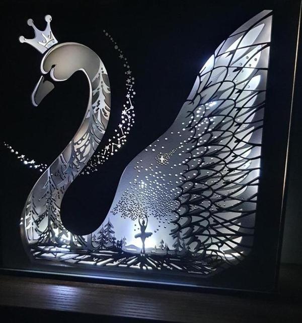 Veraart Özel Tasarım 5 Katmanlı Ahşap Dekoratif Kuğu Gece Lambası - Image 1