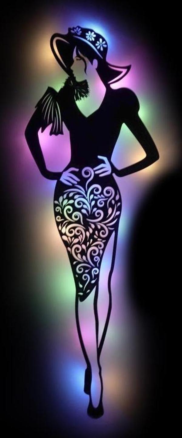 Veraart Işıklı Kişiselleştirilebilir Kadın Temalı Tablo Almira Dekoratif Gece Lambası 85 cm - Image 1