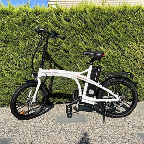 DS10 Pro Alfa Romeo R-1 Katlanabilir İnce Teker Elektrikli Bisiklet (Beyaz) - Image 1