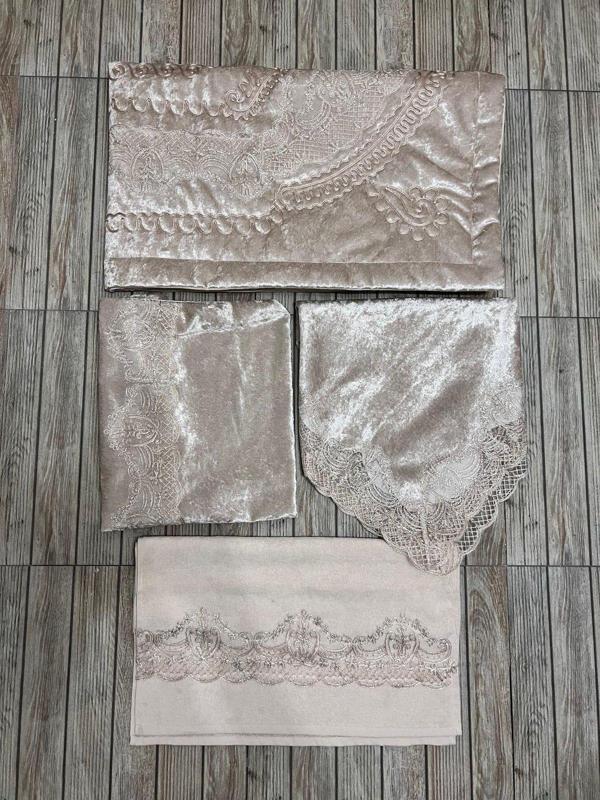 Çalışkan Çeyiz Evi Ultra Lüks Kadife Seccade Takımı 4 Parça - Image 1