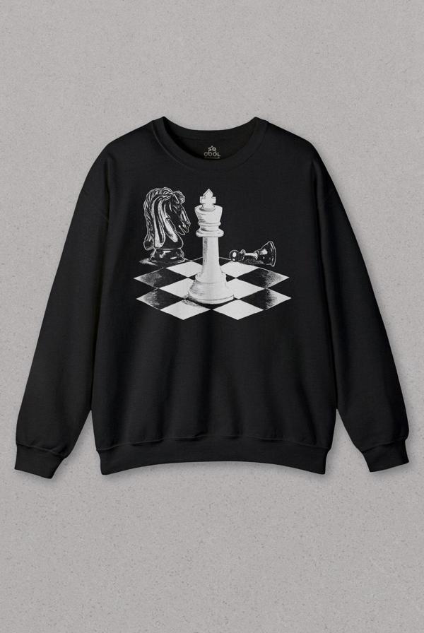 Siyah Sweatshirt Satranç Zeka Oyunu Şah Mat Vezir Chess Santranç Baskılı Unisex Sweat - Image 1