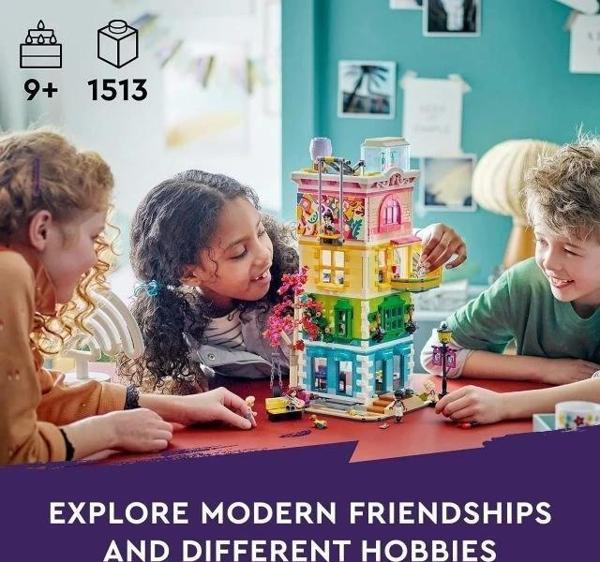 LEGO Friends Heartlake City Toplum Merkezi Yapım Oyuncağı 41748 Standard Packaging - Image 1