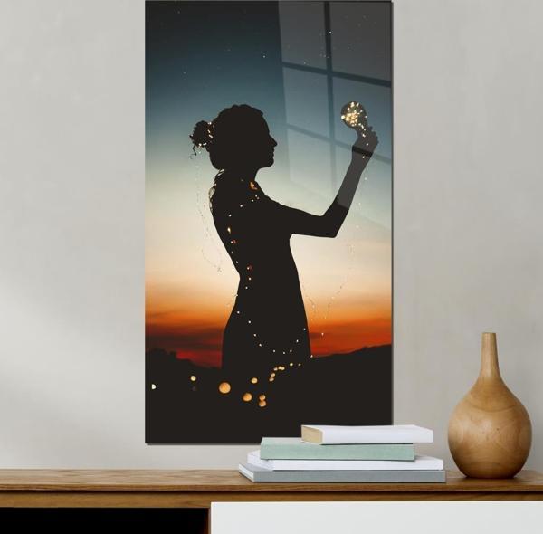 Veraart Kadın Temalı Pleksi Cam Tablo Gün Batımı Işıklı Kadın - Image 1