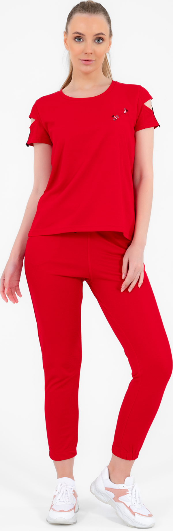 Escetic Kırmızı Kadın Nakış Detaylı ABD Pike Nefes Alan T-shirt Takım A3068 - Image 1