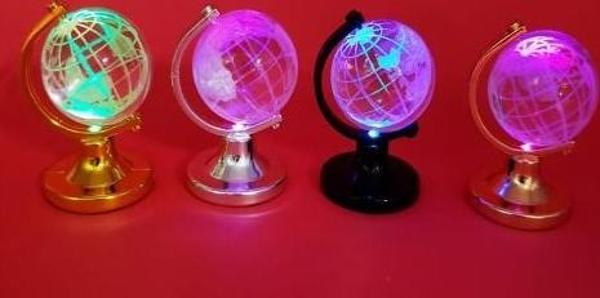 Mini Işıklı Cam Kristal Dünya - Image 1