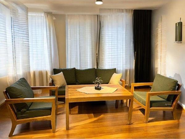Zerka Concept Ottoman Masif Ahşap Bahçe Balkon Koltuk Kestane Ağacı 3+1+1 Koltuk, Masa Takımı - Image 1