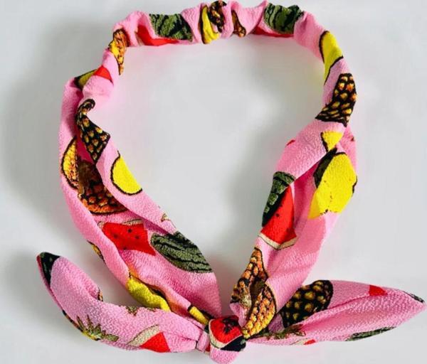 KUMAŞ ANANAS KARPUZ LİMON DESENLİ FİYONK SAÇ BANDI - Image 1