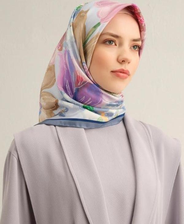 Armine E25YA9318D02 31 Dj Saf İpek Eşarp 9318D (T) - Image 1