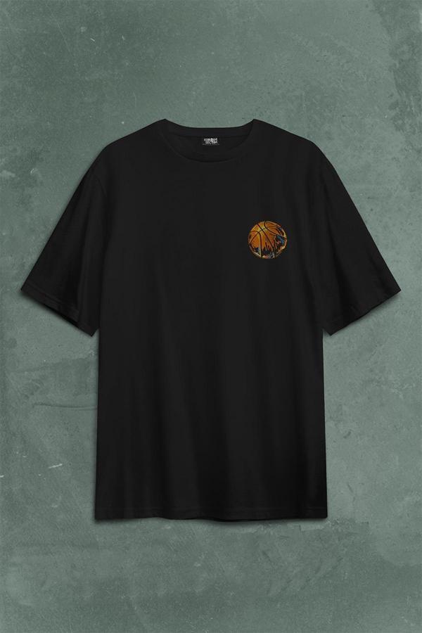 Baller Basketball Basketbol Nba Basketçi Üçlük Sırt Ön Baskılı Oversize Tişört Unisex T-Shirt - Image 1
