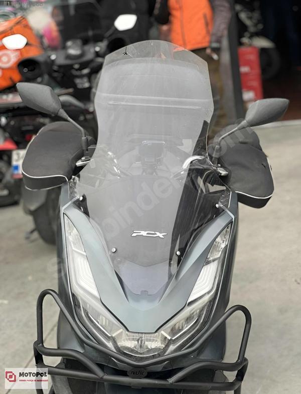 Aras Moto Honda Pcx 125 ,150 Ön Siperlik Camı Montaj Aparatlı 75Cm Uzun Tur Camı Açık Füme 2021-24  - Image 1