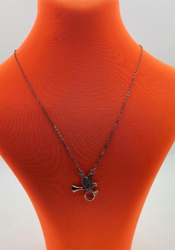 Gold Renk Zincir Figürlü Kararmaz Özel Tasarım Kolye - Image 1