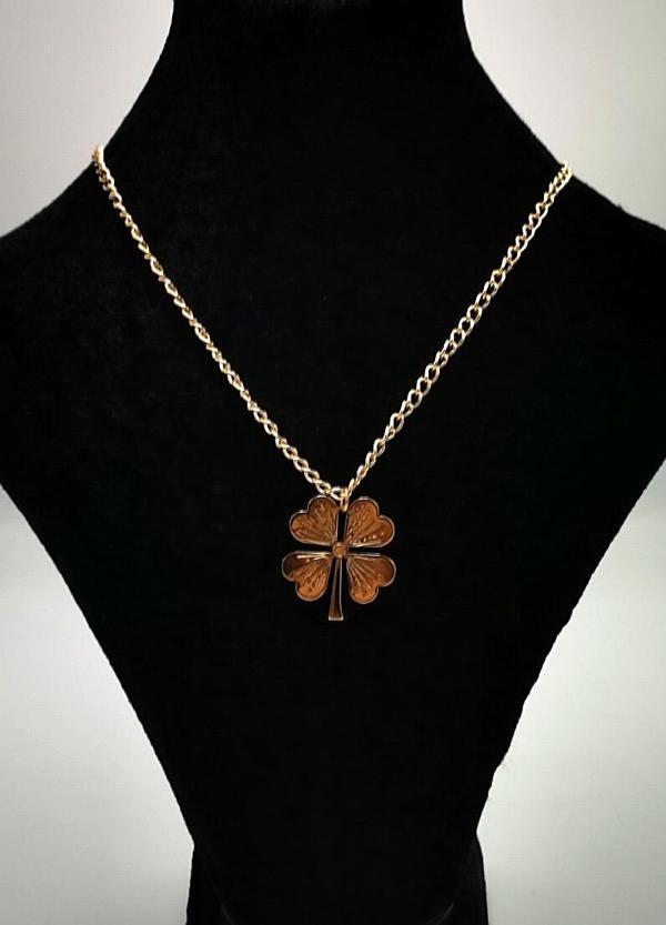 Rose Gold Yonca Figürlü Lüks Kararmaz Kolye - Image 1