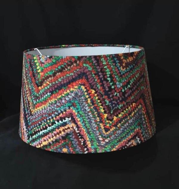Esinece Zigzag Desenli Lambader Başlığı - Image 1