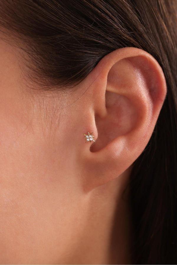 Taşlı Kutup Yıldızı Tragus Küpe - Image 1