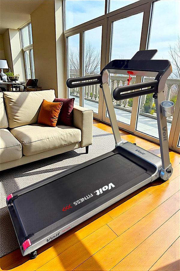 Novafit Koşu Bandı Bluetooth Uygulamalı Hoparlörlü Led Ekran Katlanabilir 46cm Geniş Bant Siyah - Image 1