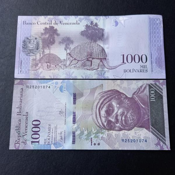 Escoines Koleksiyon 3996367df8d620190d 2017 Venezuela 1000Bolivar ÇİL yabancı eski kağıt para - Image 1