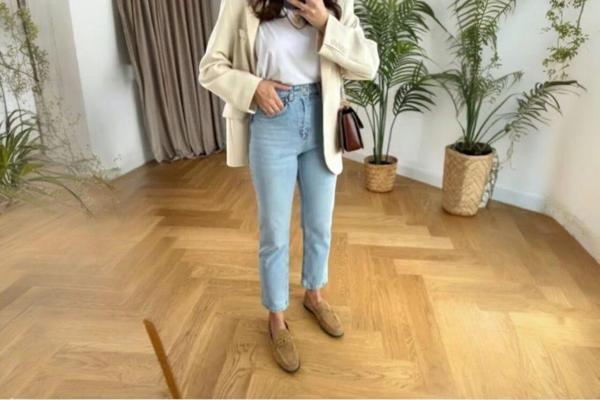 Kadın Kar Yıkama Yüksek Bel Likralı Mom Jeans Pantolon - Image 1