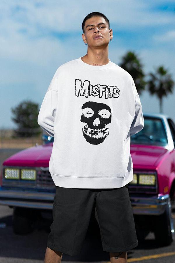 Misfits Baskılı Unisex Oversize Rock Metal Sweatshirt - Image 1