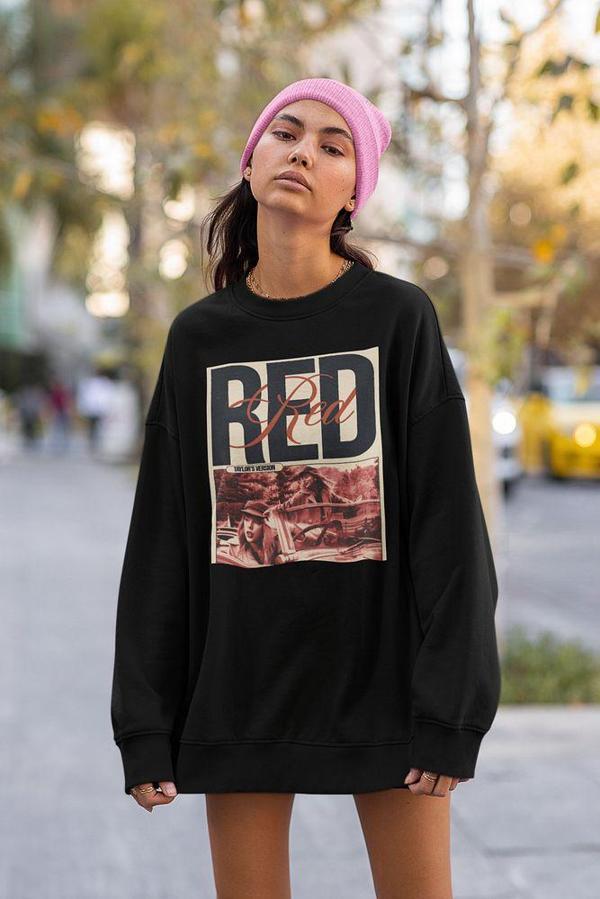 Taylor Swift Red Baskılı Unisex Oversize Sweatshirt - Image 1