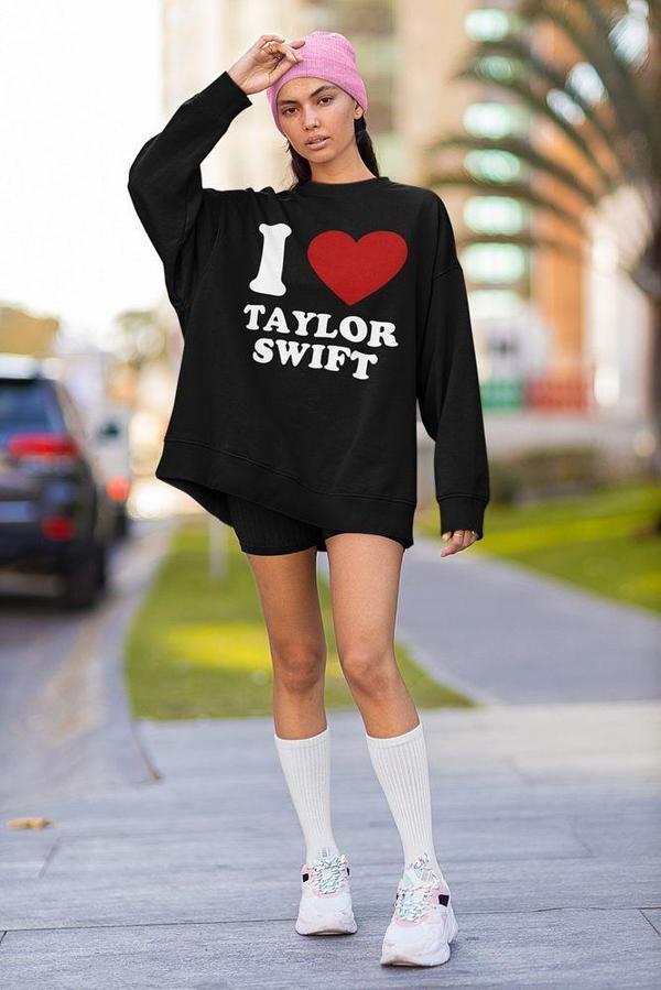 I Love Taylor Swift Baskılı Unisex Oversize Sweatshirt - Image 1