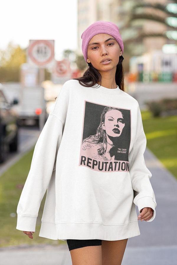 Reputation Yazılı Unisex Oversize Taylor Swift Sweatshirt - Image 1