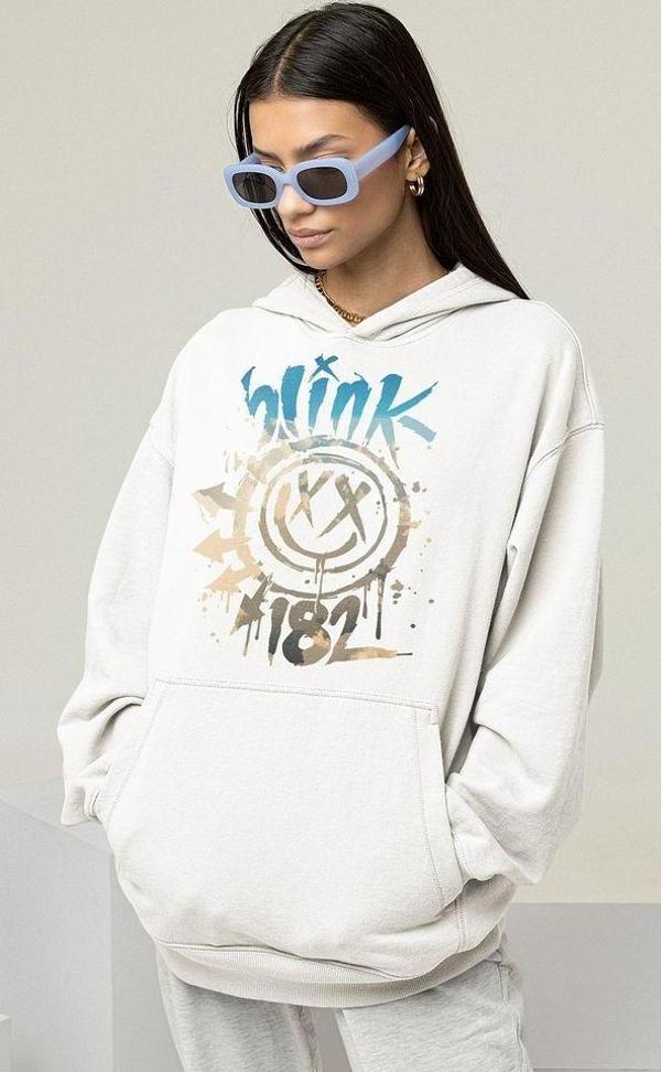 Blink-182 Baskılı Unisex Oversize Müzik Grubu Hoodie - Image 1