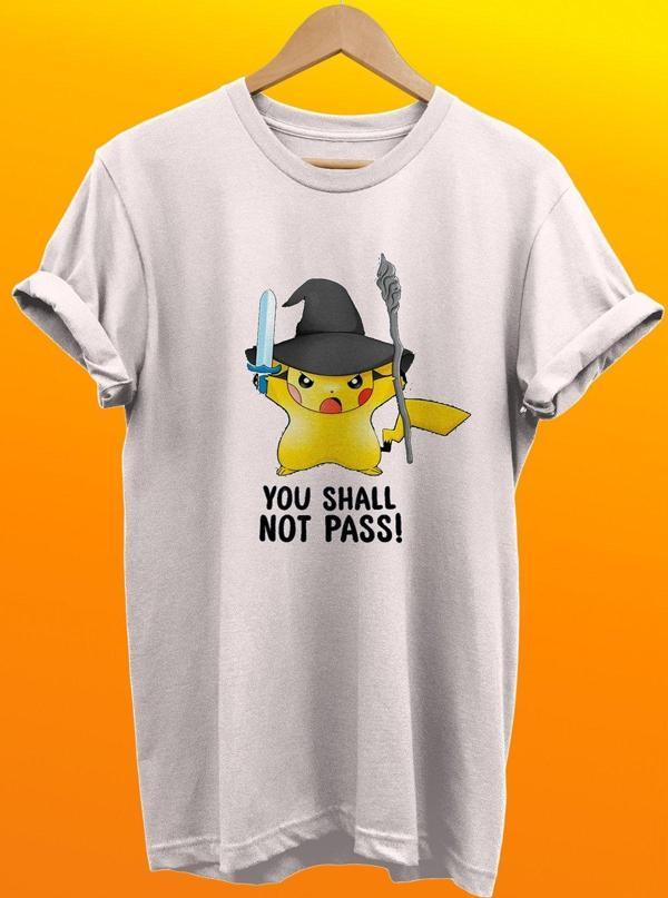 Remonz Yüzüklerin Efendisi Pikachu Gandalf Baskılı %100 Pamuk Basic T-Shirt Normal Beden Tişört - Image 1
