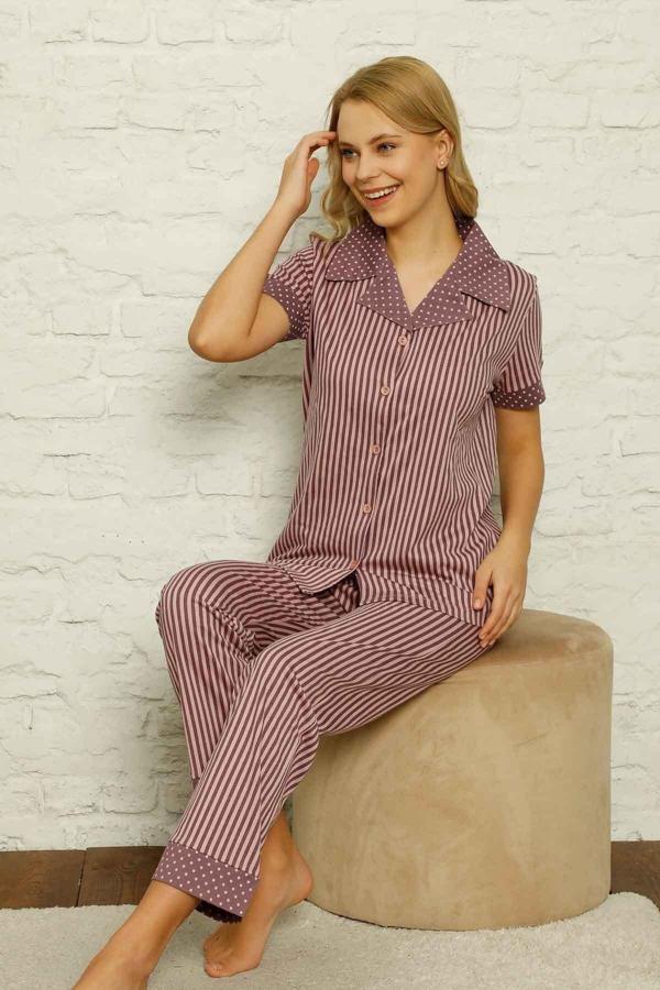 Dreamy Pamuklu Uzun Kollu Puantiyeli Düğmeli Yaka Pijama Takımı - Image 1