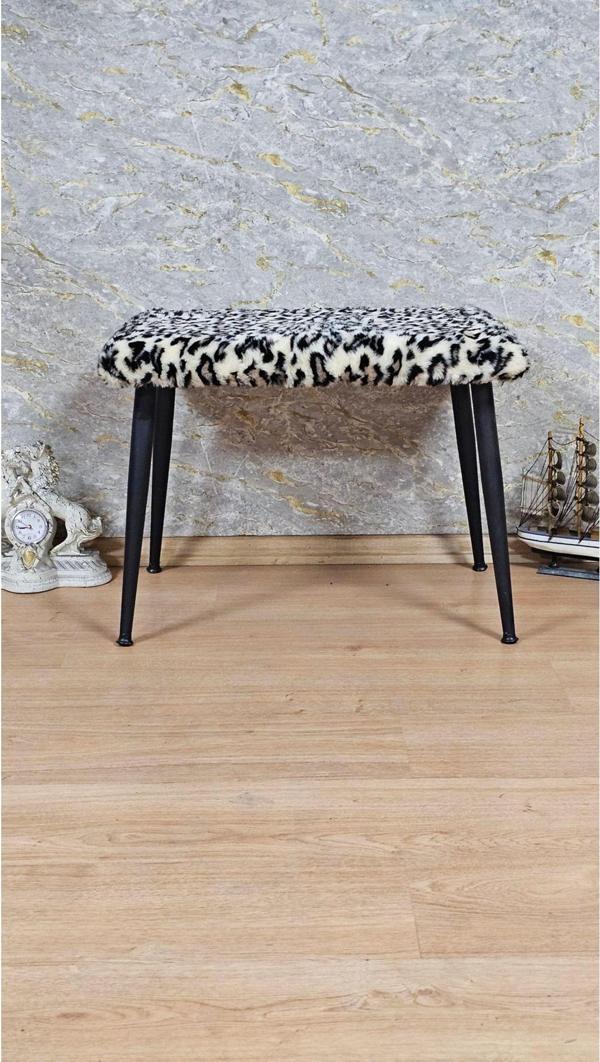 Tedy Kumaşlı 60 cm x 38 cm Siyah Sivriltme Ayaklı Oturak LEOPAR Renk Tek Ebat Beden - Image 1