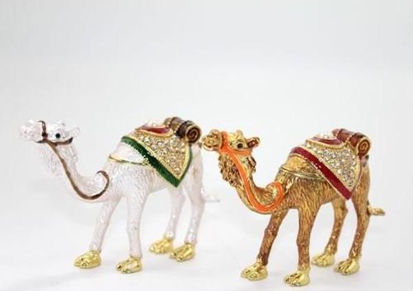 Swarovski Taşlı Tekli Deve Figürü Model 2 - Image 1