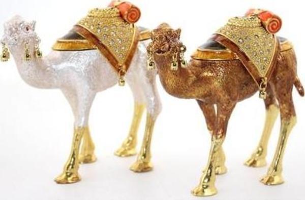Swarovski Taşlı Tekli Deve Figürü Model 9 - Image 1