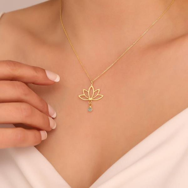 925 Ayar Gümüş Mavi Sallantılı Taşlı Lotus Kolye - Image 1