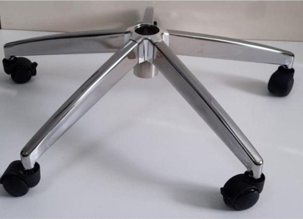 Kamusal Market Oyun Koltuğu Krom Yıldız Ayağı Çap 70 Cm 150 Kg Tekerlekli - Image 1