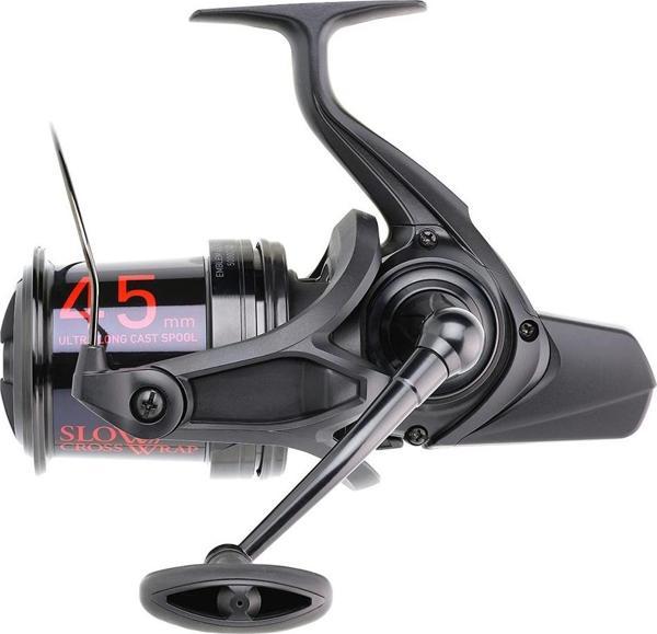 Daiwa Emblem 45 5000 SCW QD Surf Olta Makinesi - Image 1