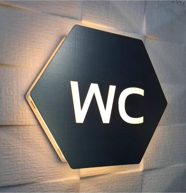 Yönline Honeycomb Serisi Işıklı Wc Yönlendirme Tabelası - Image 1