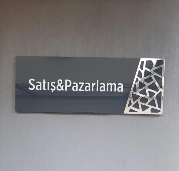 Yönline Antrasit Silver Pattern Seri (Satış Pazarlama) Ofis Kapı Isimliği Yönlendirme Tabelası - Image 1