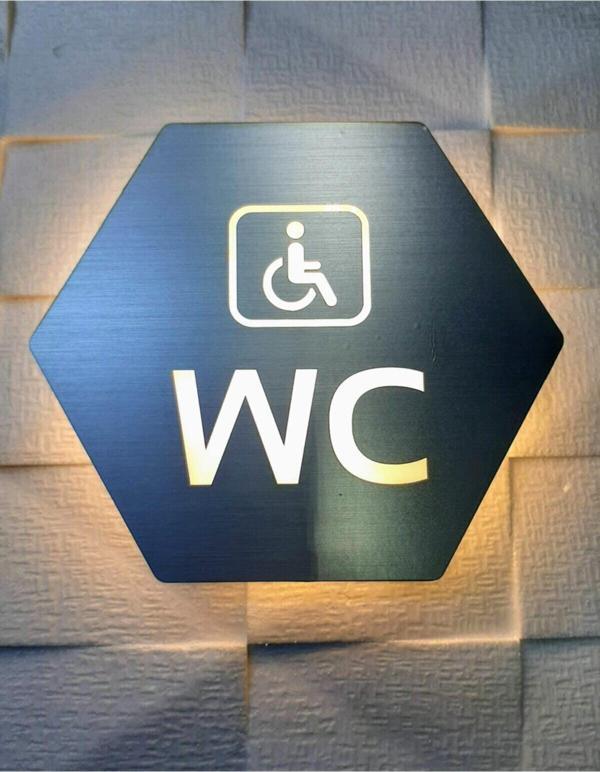 Yönline Honeycomb Serisi Işıklı Wc Yönlendirme Tabelası - Image 1