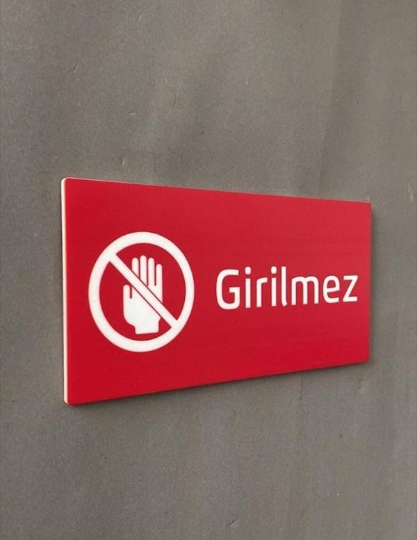 Yönline Girilmez Uyarı Levhası - Image 1
