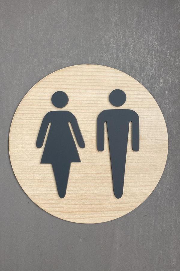 Yönline Akçaağaç Serisi Wc Yönlendirme Levhası - Image 1