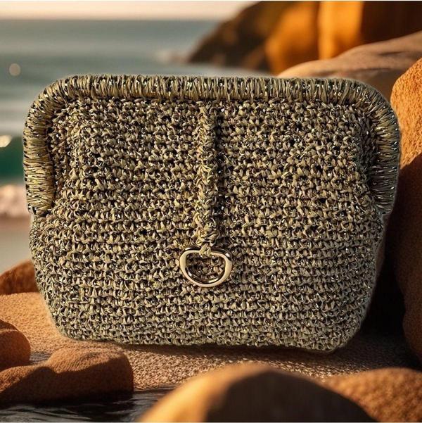 Bright3 Altın Renkli Simli Abiye Clutch , Portföy Çanta, Astarlı , El Yapımı, Elde Örme, Metal Gizli Burslu - Image 1