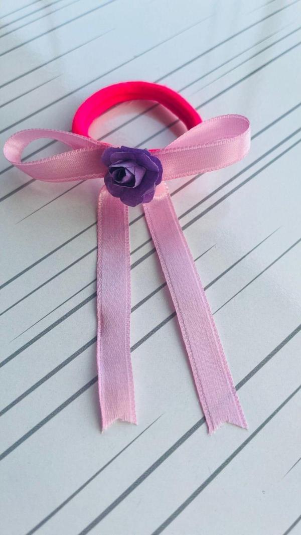 Bright3 Kadın Pembe Saten Kurdele Mor Çiçek Pembe Lastik Toka - Image 1