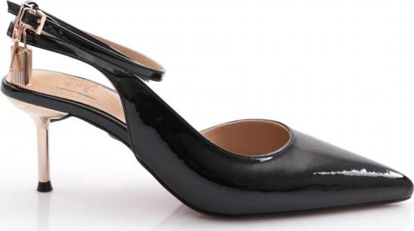 Kadın Sivri Burun Parmak Dekolteli Yan Kilit Aksesuarlı Arkası Açık İnce Topuk Ayakkabı Siyah Rugan 288221085 - Image 1