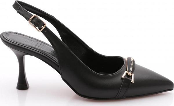 Kadın Tokalı Topuklu Ayakkabı Siyah 367463539 - Image 1